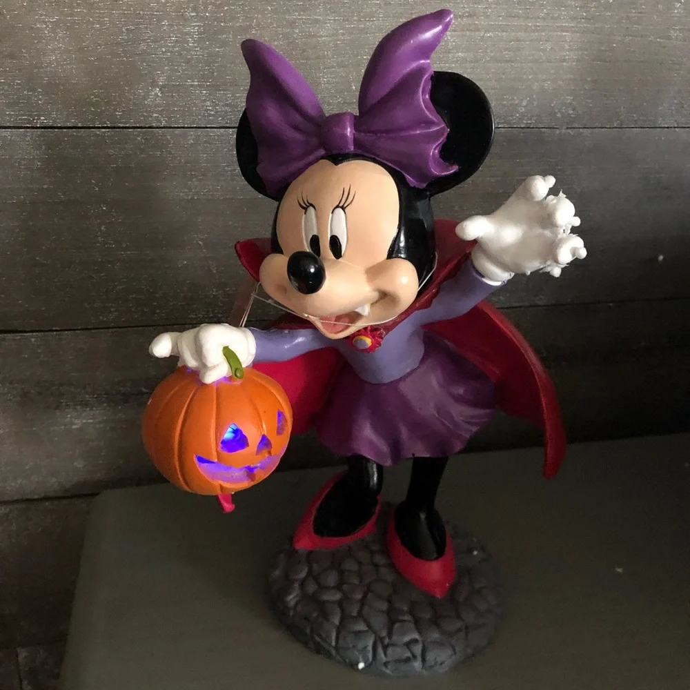 SOLD Disney Minnie Mouse Halloween Vampire LED Light Up Statue Figurine - Picture 4 of 10